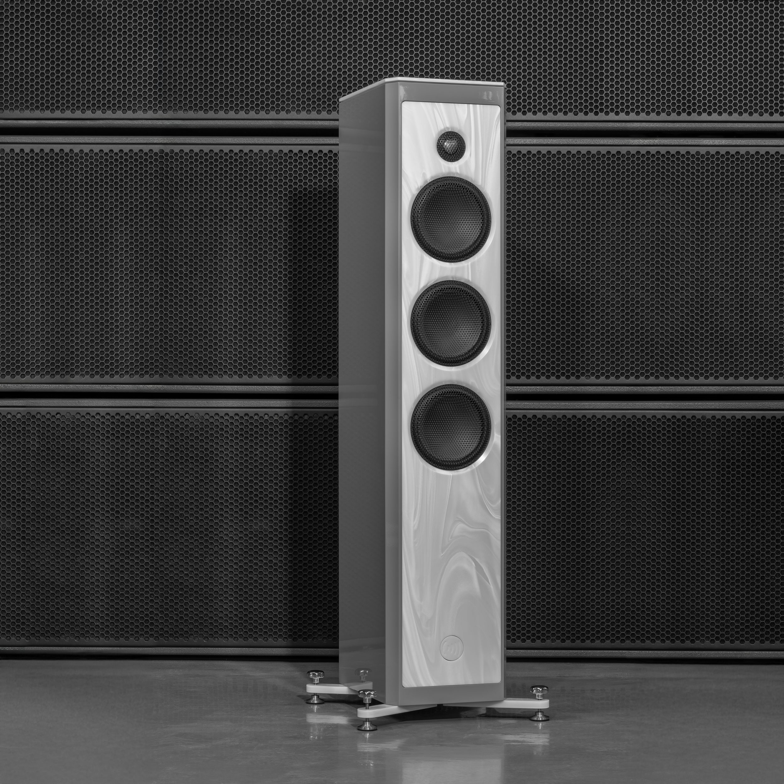 AUDAPHON Mia Five Lautsprecher Hintergrund Subwoofer Bildformat 1zu1