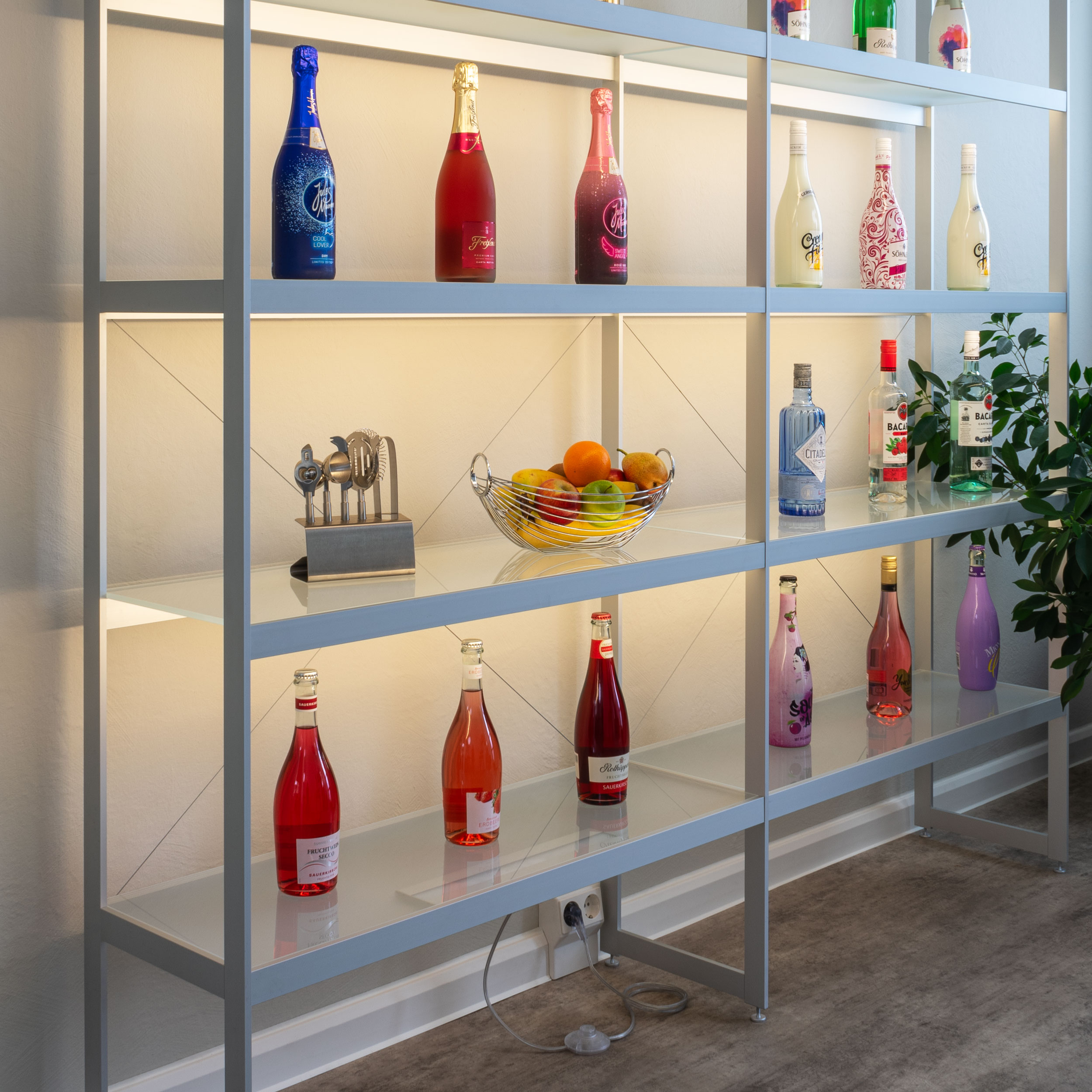 AUDAPHON Lichtregal 200x35x185 mit Alkohol Obst Licht Bildformat 1zu1