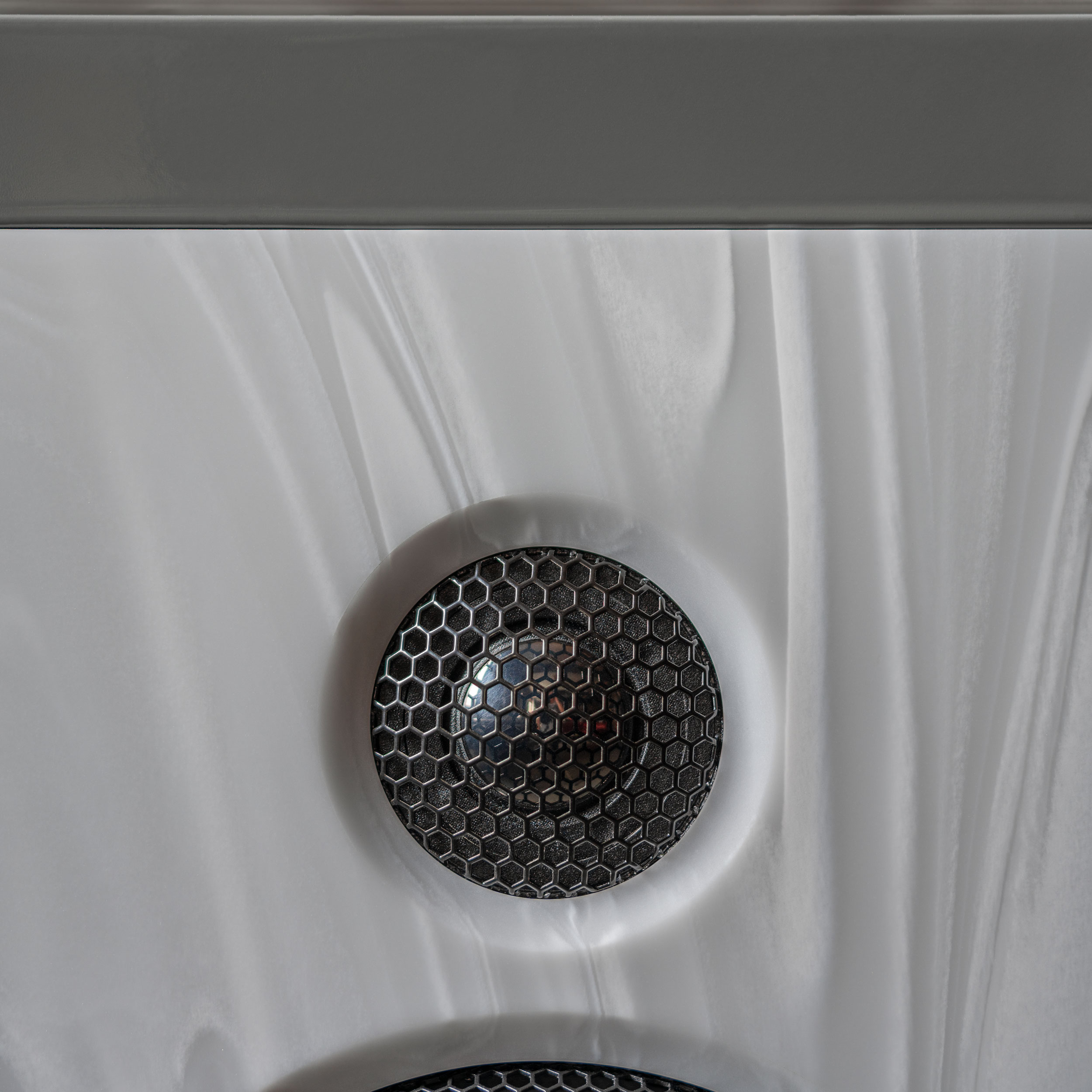 AUDAPHON MIA Five Diamant Standlautsprecher Hochtöner Front Marmor Lunar Harmony Bildformat 1zu1