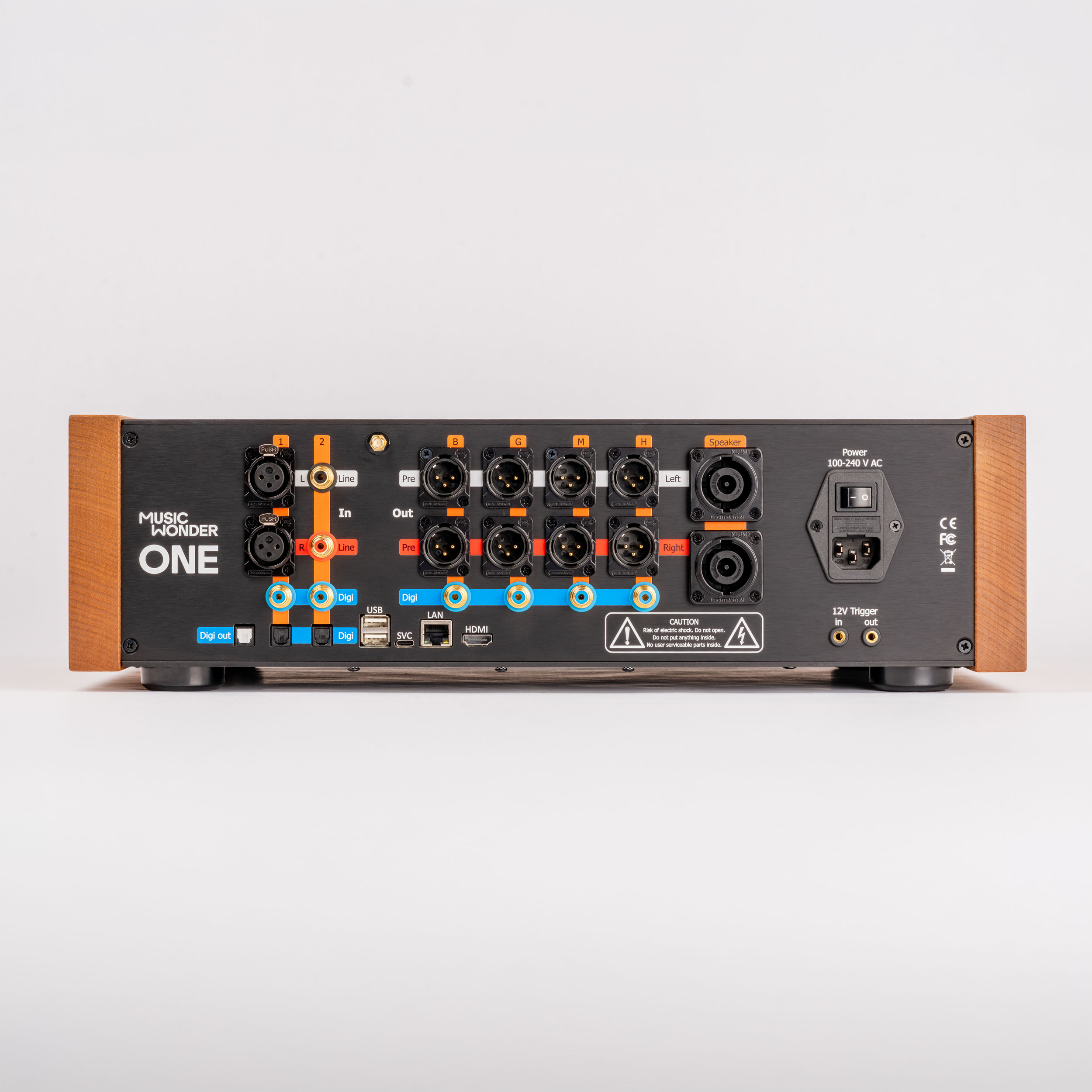 musicwonder_one_detail_back_blende_14_grauer_hintergrund_2500x2500